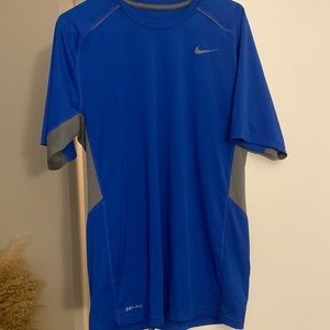 NIKE DRI FIT WORKOUT TEE